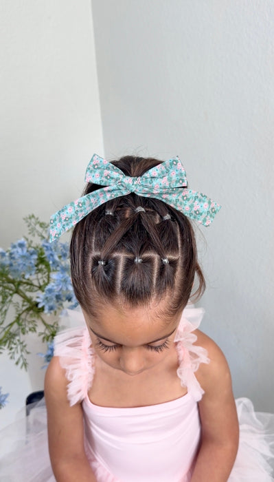 Meadow Blossom Bow